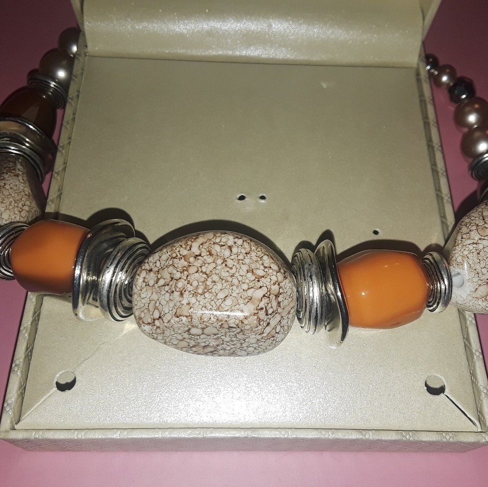 Brown necklace